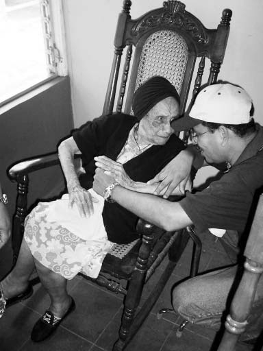 Guillermo Mungua, has a limitless heart and a special sensitivity to the elderly.